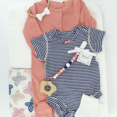 komplekt-za-posreshtane-na-bebe-s-pelena-na-peperudi