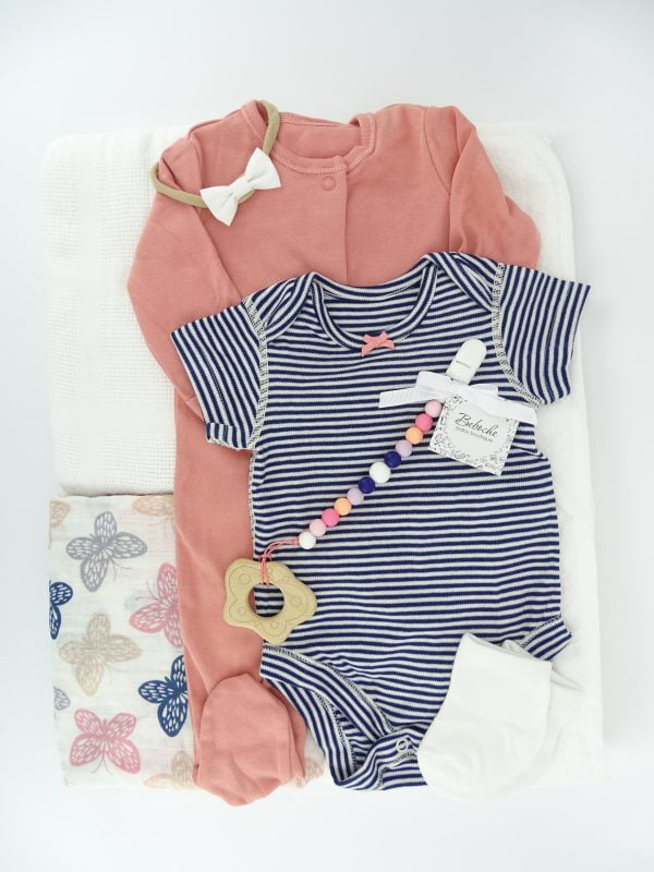 komplekt-za-posreshtane-na-bebe-s-pelena-na-peperudi