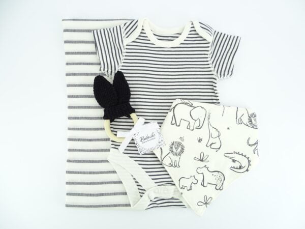 komplekt-na-cherno-raie-za-bebe-momche