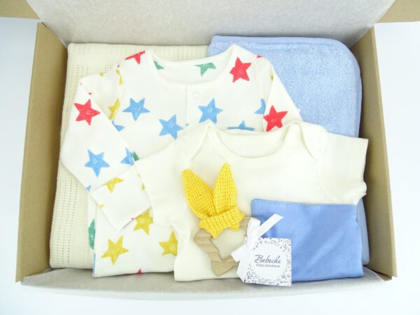kutiq-za-bebe-momche-s-desen-na-zvezdichki