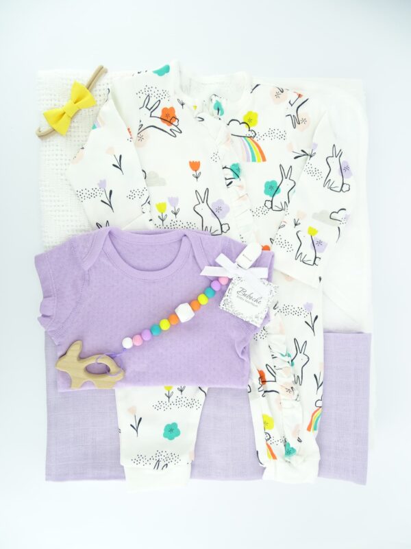 podaruche-set-za-bebe-momiche-s-durven-zaek