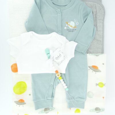 podaruchen-set-za-bebe-momche-s-planeti