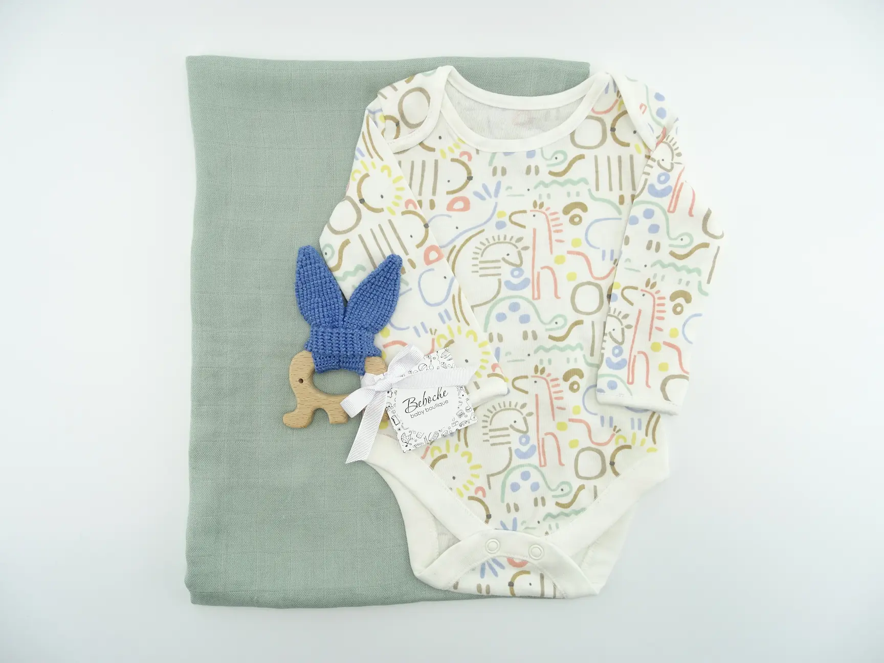 maluk-bebehski-podaruchen-komplekt-za-pogacha-na-momche maluk-bebehski-podaruchen-komplekt-za-pogacha-na-momche