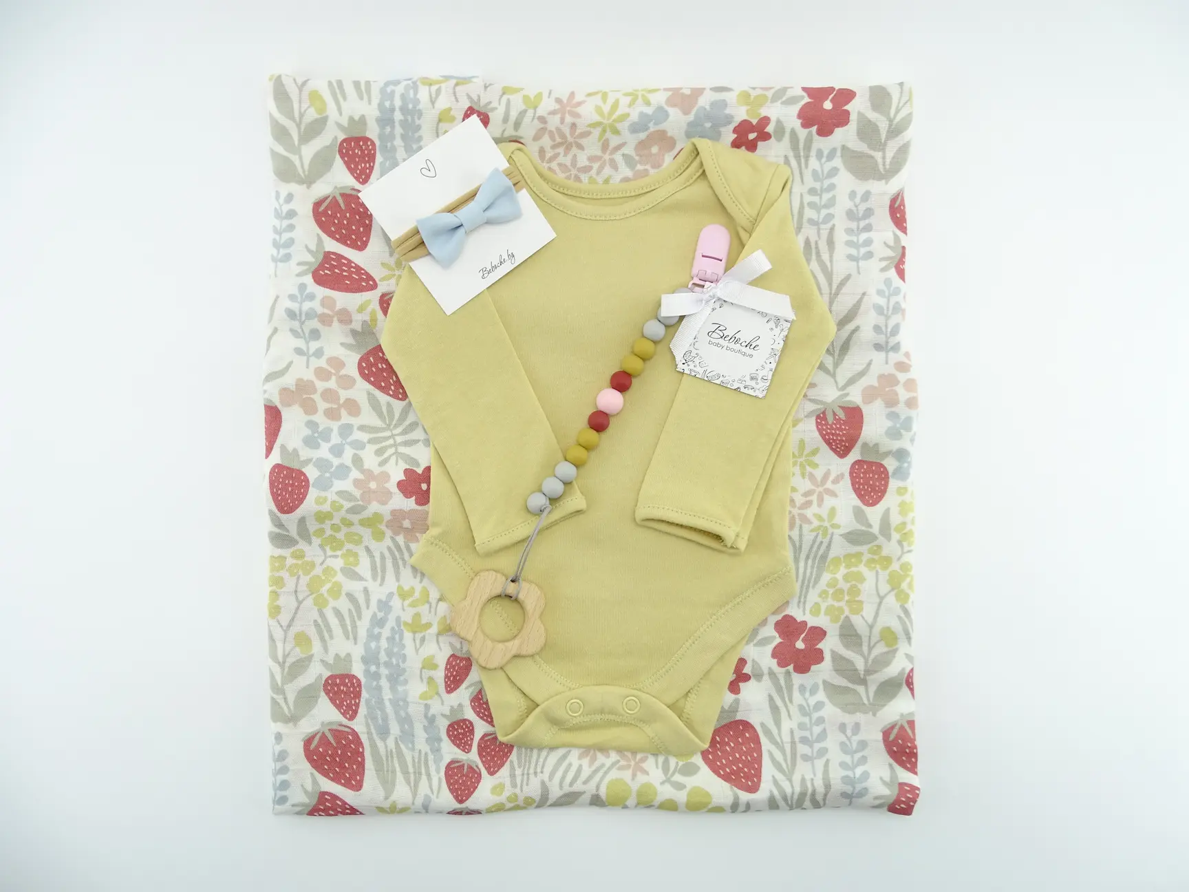 nejen-komplekt-za-bebe-s-muselinova-pelena-na-qgodi nejen-komplekt-za-bebe-s-muselinova-pelena-na-qgodi